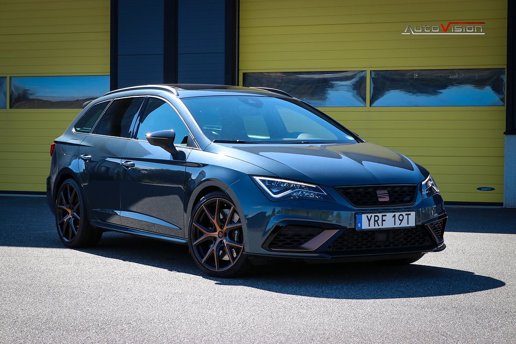 Seat Leon Cupra ST 2.0 TSI 4Drive 300hk R Limited | Pano