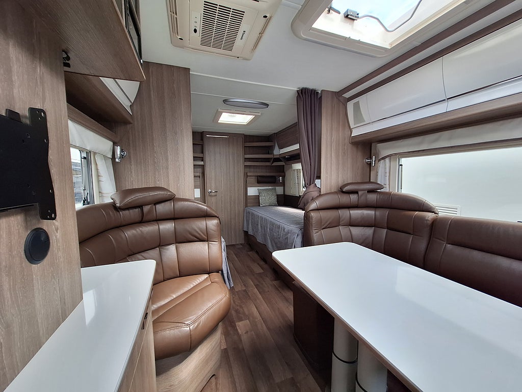 Kabe Imperial 630 ETDL FK KS Långbädd, Dusch, AC, Nytt Tält