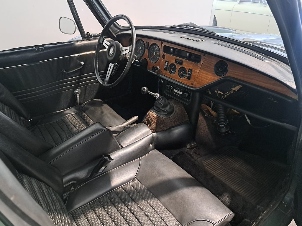 Triumph GT6 1970 - miniatyr 7