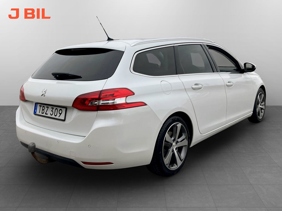 Bild på Peugeot 308 sw Allure 2.0 BHDi 150hk Aut PANO DRAG