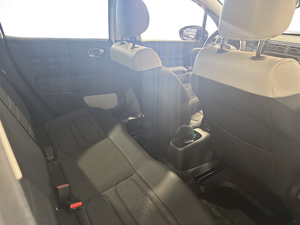 Bild på Citroën C3 Shine 1.2 PT 110hk Aut P-SENSORER