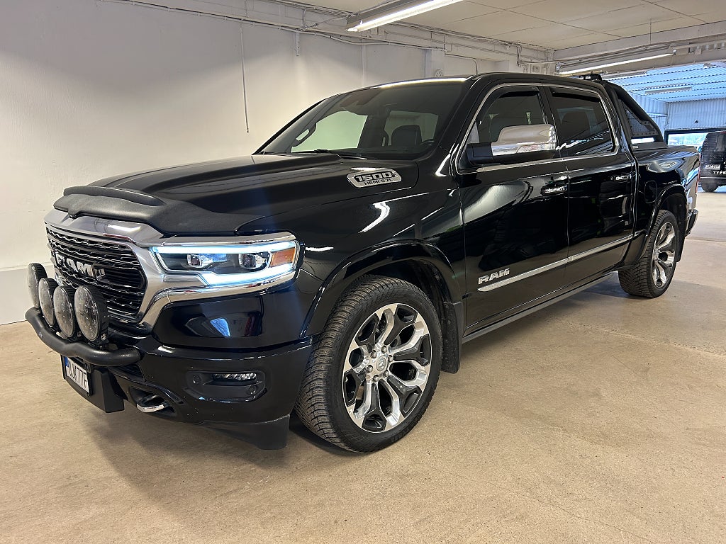 RAM 1500 Crew Cab 5.7 V8 LIMITED EDITION LED BLIXTLJUS 