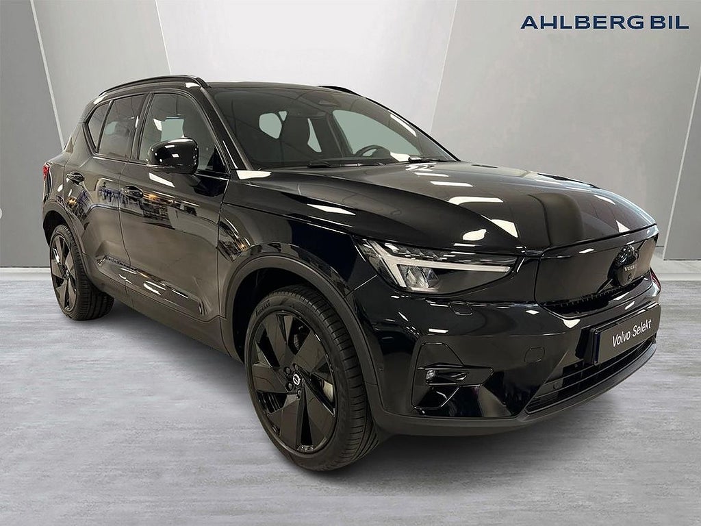 Volvo EX40 Single Motor Extended Range M R Plus Black Edt Parkeringskamera 