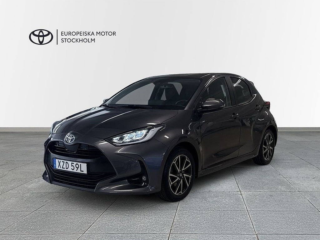 Toyota Yaris 1,5 HYBRID ACTIVE PLUS VINTERHJUL BACKKAMERA