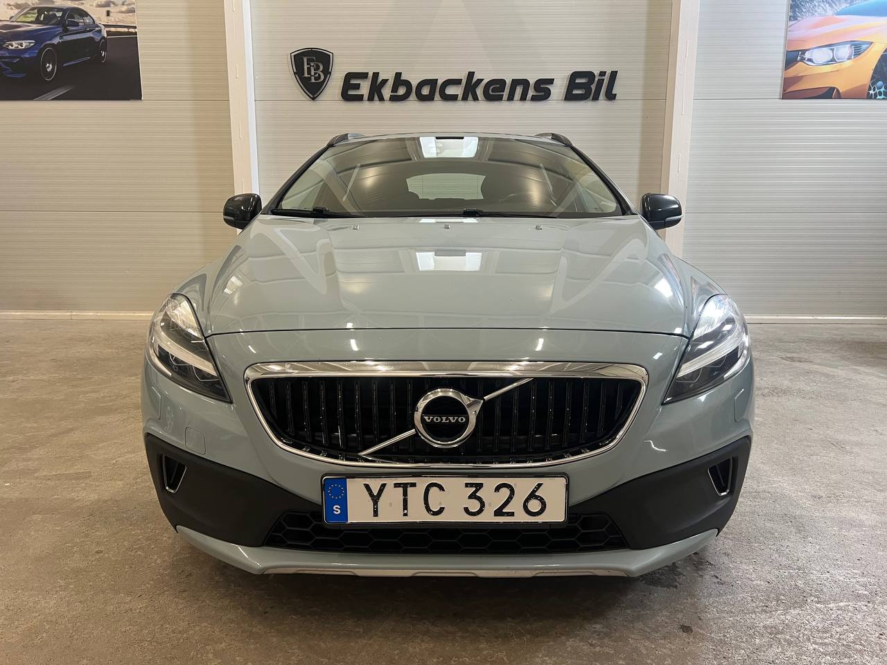 Volvo V40 T3 2018, bild 2/10
