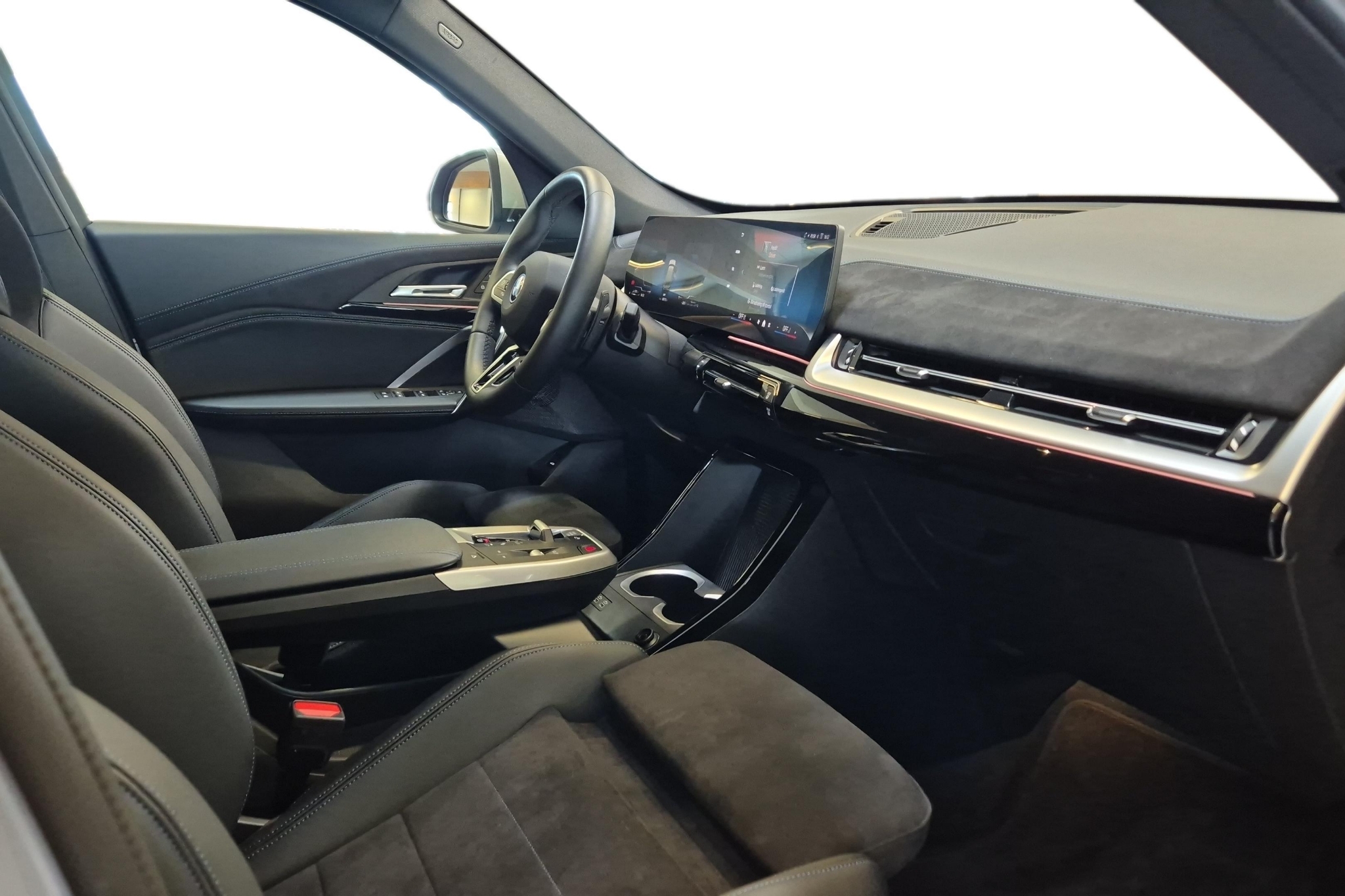 BMW X1 xDrive25e M Sport Värmare 2026, photo 6/45