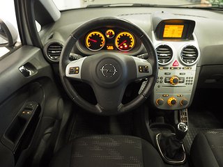Halvkombi Opel Corsa 15 av 20