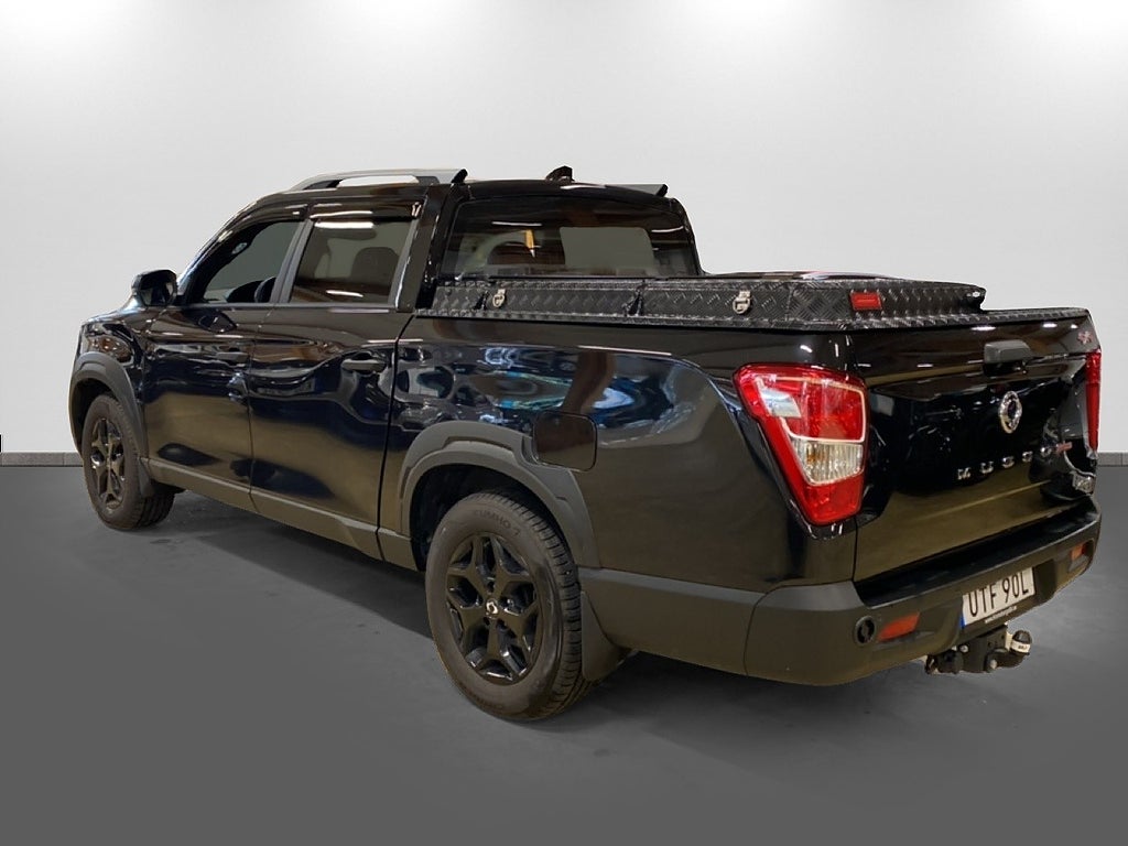 KGM Musso Grand 2.2 e-XDi 4x4 Euro 6 CNG Låg skatt Almeco-lock Värmare – bild 6