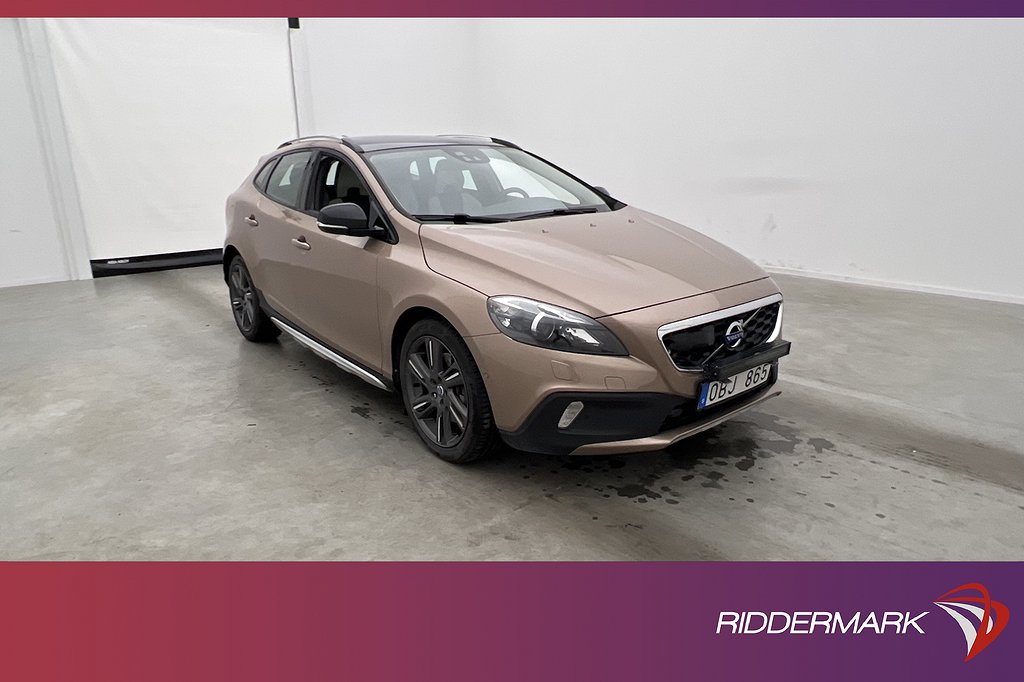 Volvo V40 Cross Country T5 AWD Summum Pano VOC B-Kamera Navi