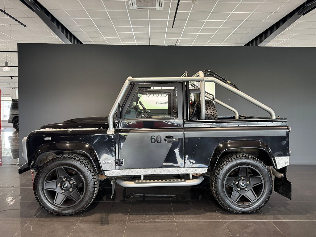 Land Rover Defender 90 Pick Up 2.4 TD4 4×4 Soft Top Winsch - bild 2