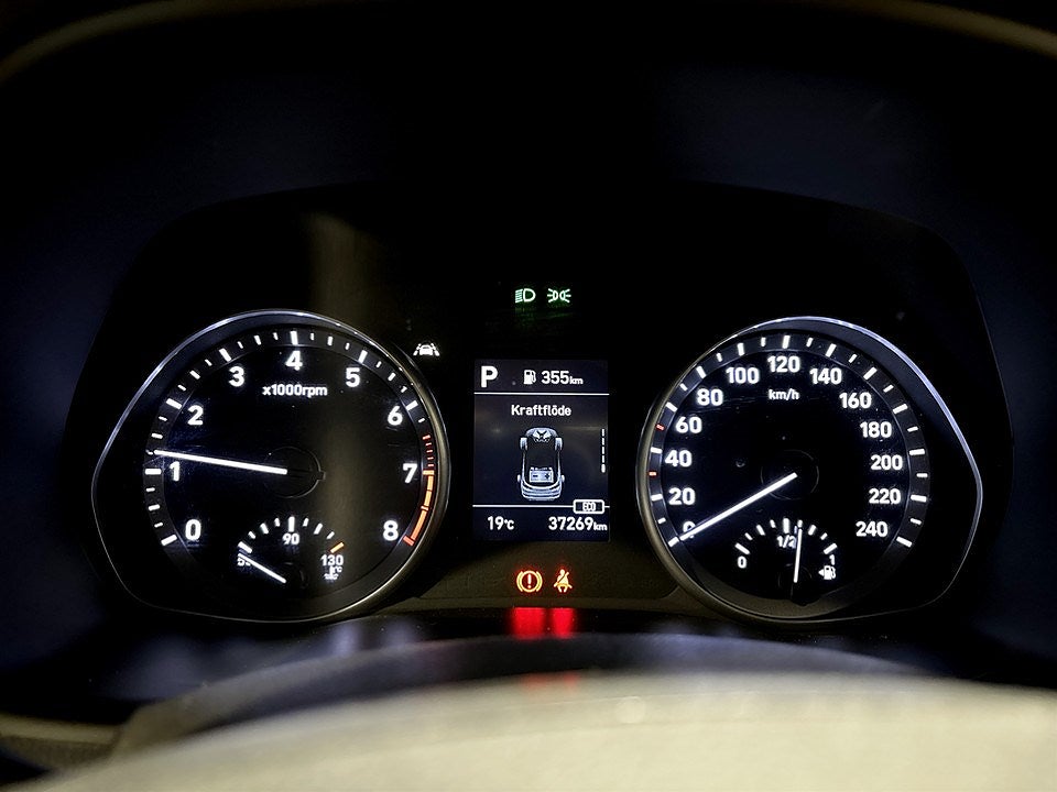 Bild på Hyundai i30 Kombi Essential 1.0 T-GDI 120hk Aut - B-KAMERA, EN ÄGARE