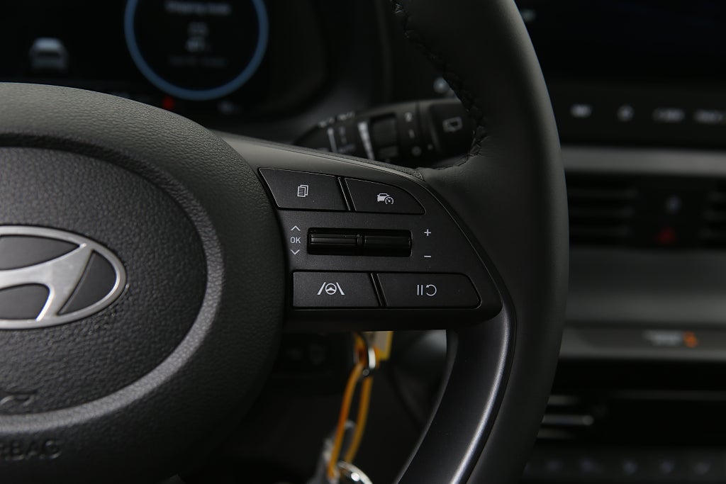 Hyundai Bayon 1,0T  MHEV Automat Essential