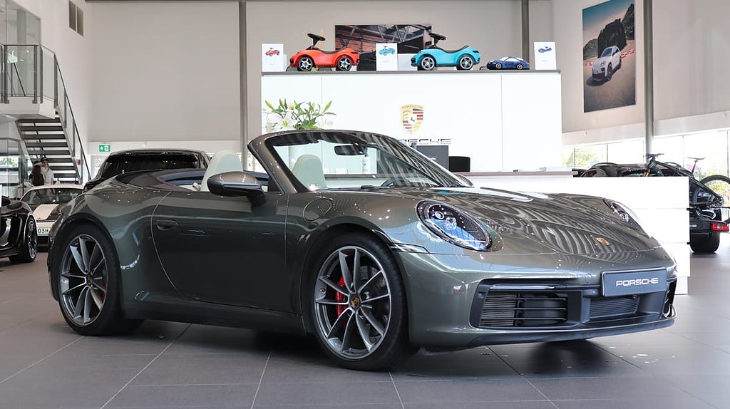 Porsche 911 Carrera 4S Cabriolet Bakaxelstyrning / PDCC / BOSE / Surround Vi