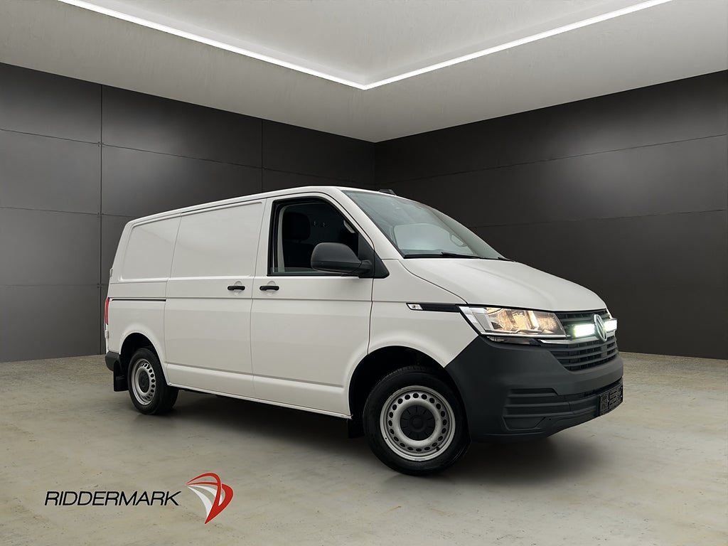Volkswagen Transporter 2.0TDI Värmare PDC Drag 2xDörrar Moms
