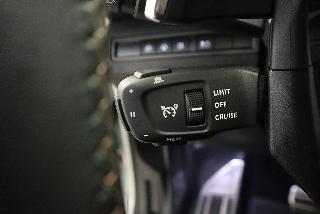 Bild på Peugeot 3008 GT Hybrid 4 300hk 4WD - BACKKAMERA