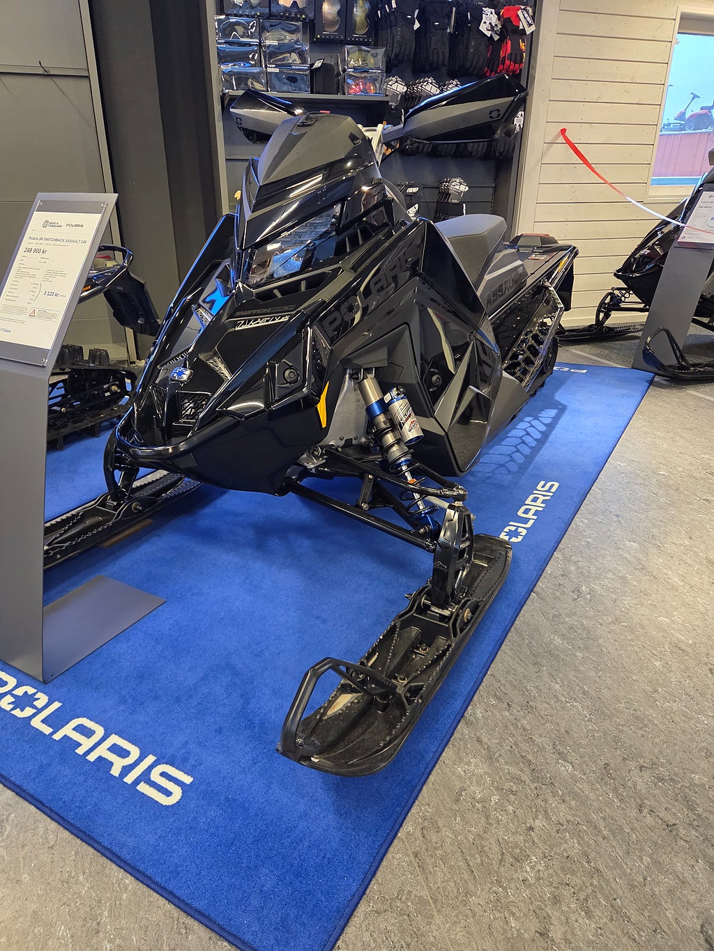 Polaris Patriot 9R Switchback Assault 146 