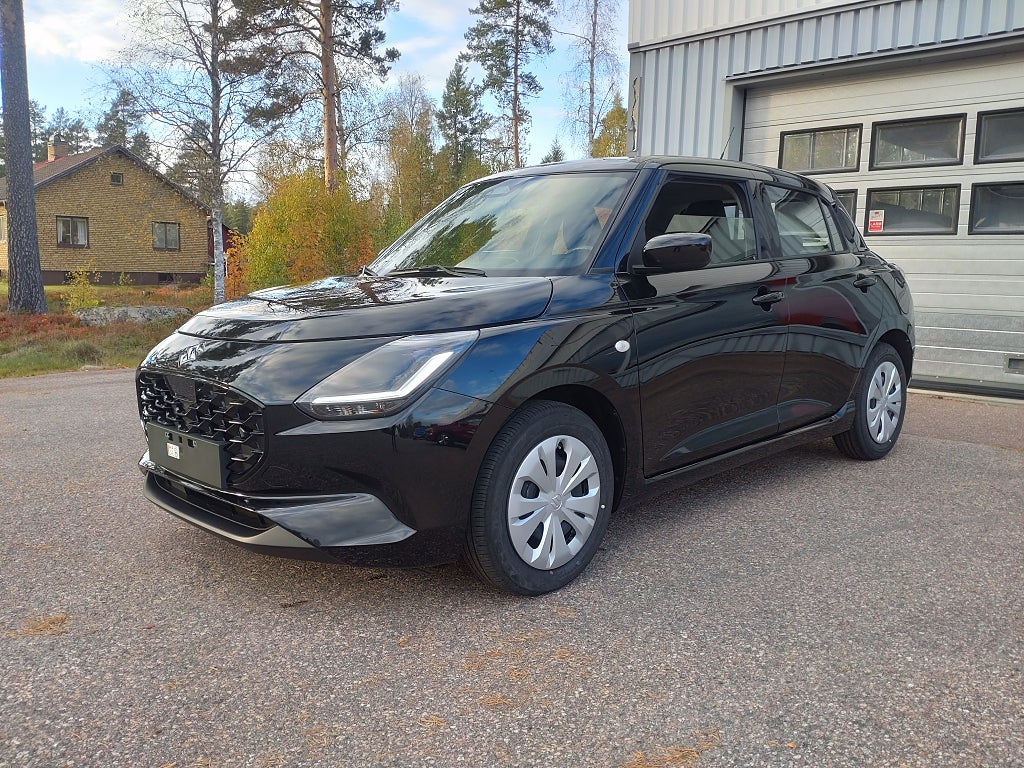 Suzuki Swift Hybrid Base/ 3års fri service / Höstkampanj