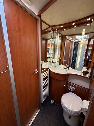 Husbil-integrerad Frankia 680 Exclusive 15 av 24