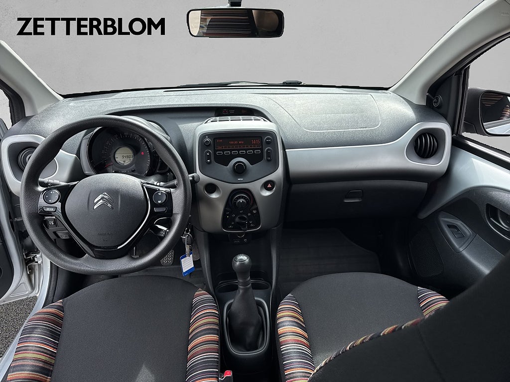 Halvkombi Citroën C1 10 av 15