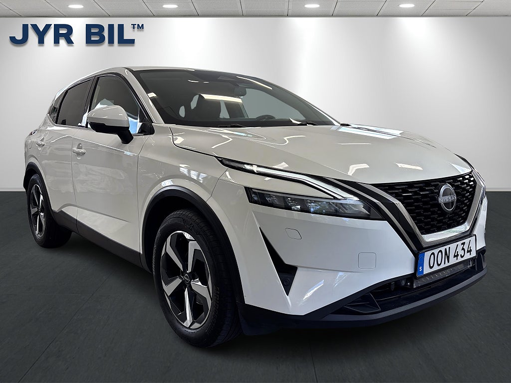 Nissan Qashqai 1.3 DIG-T 4WD XTRONIC N-Connecta Drag / Värmare / MOMS