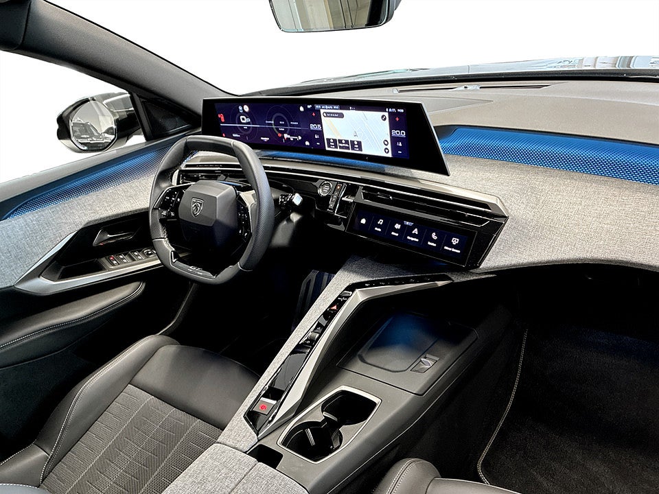 Bild på Peugeot 5008 GT Hybrid 145hk Aut 7-SITS B-KAMERA CARPLAY