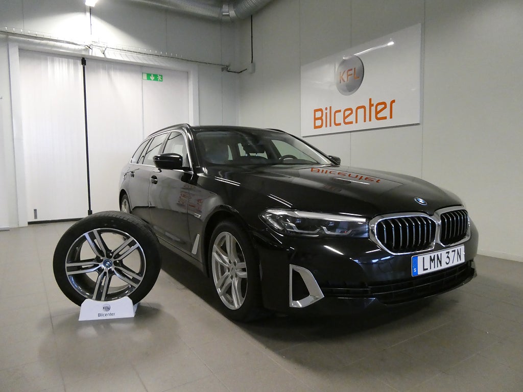 BMW 530e