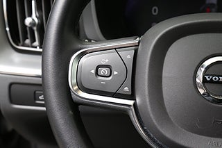 SUV Volvo XC60 17 av 30