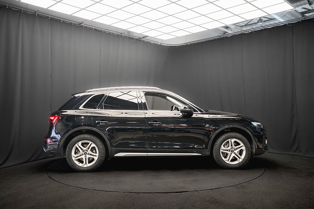 Audi Q5 40 TDI Q D-VÄRMARE DRAG 360° MATRIX MOMS COCKPIT