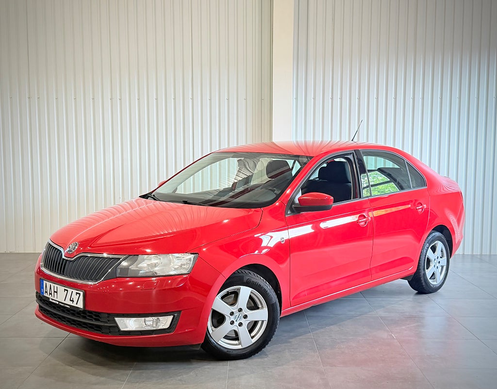 Skoda Rapid 1.4 TSI Plus M-VÄRM P-SENSOR EN ÄGARE VÄLSERVAD 122HK 