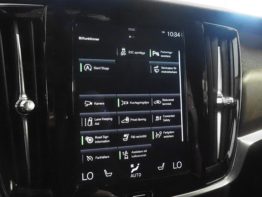 Volvo V90 Cross Country D4 AWD Geartronic Advanced SE II 190hk | Drag 2020