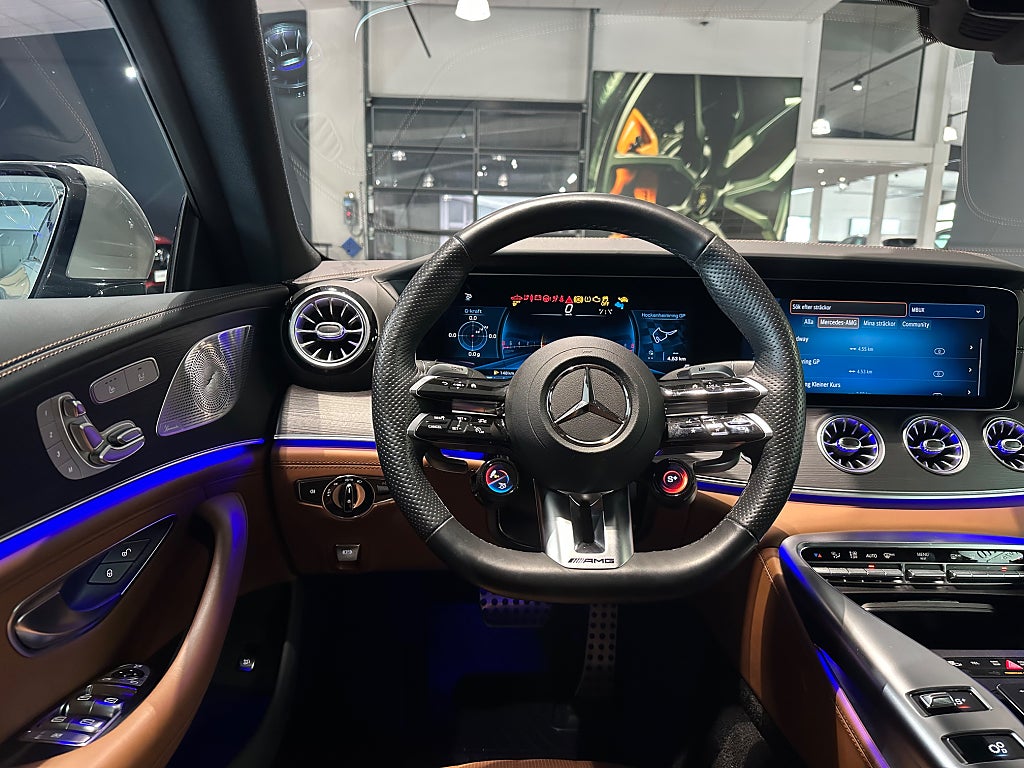 Mercedes-Benz AMG GT 4 43 4MATIC+ Krok Värmare - bild 13