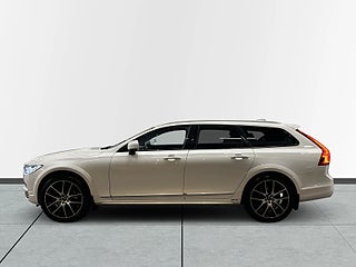 Volvo V90 Cross Country D4 AWD Momentm S&V/Drag/Pano/Massage
