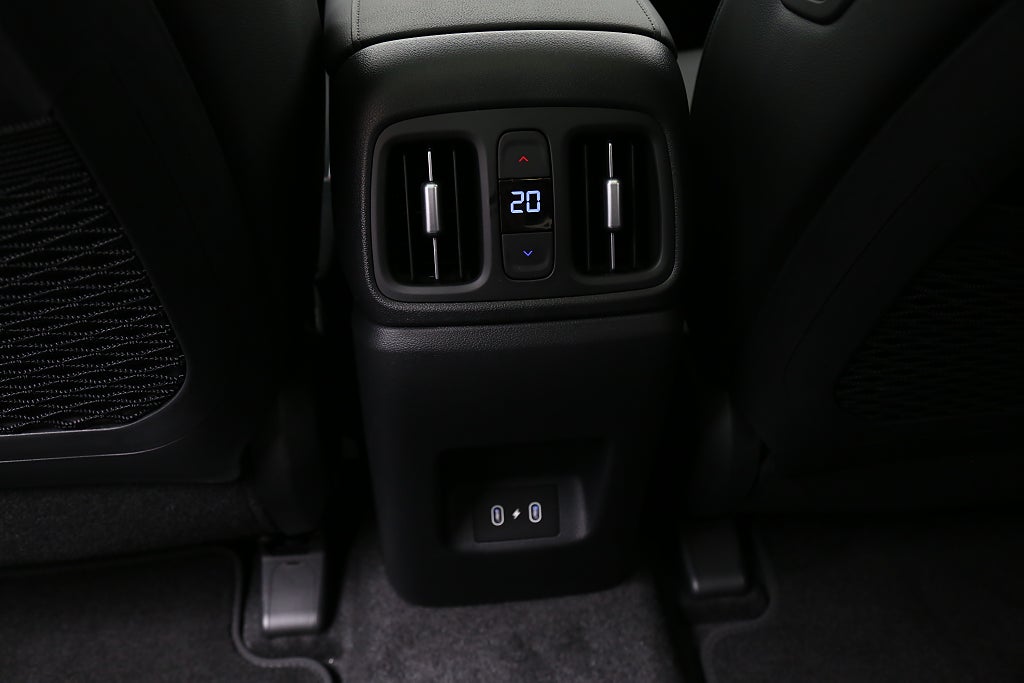 Hyundai Tucson Plug-in Hybrid 4WD Advanced Pano Tech | 0,99% ränta! 2025