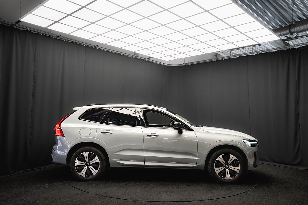 Volvo XC60 Recharge T6 AWD PLUS DARK DRAG LÄDER PANO BLIS 98%SoH