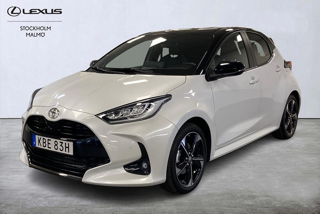 Toyota Yaris Style Kamera Adaptv-F HUD JBL Bi-Tone CarPlay