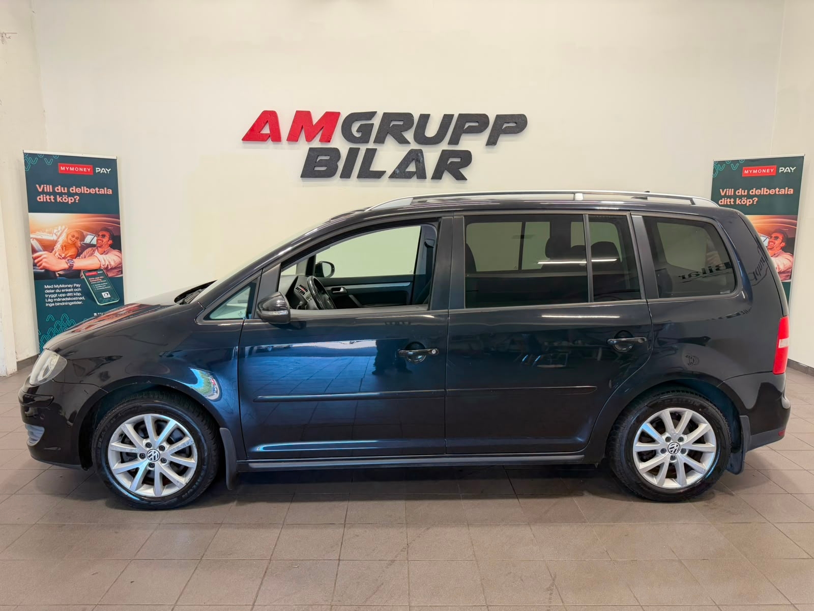 Volkswagen Touran 2010, bild 4/46
