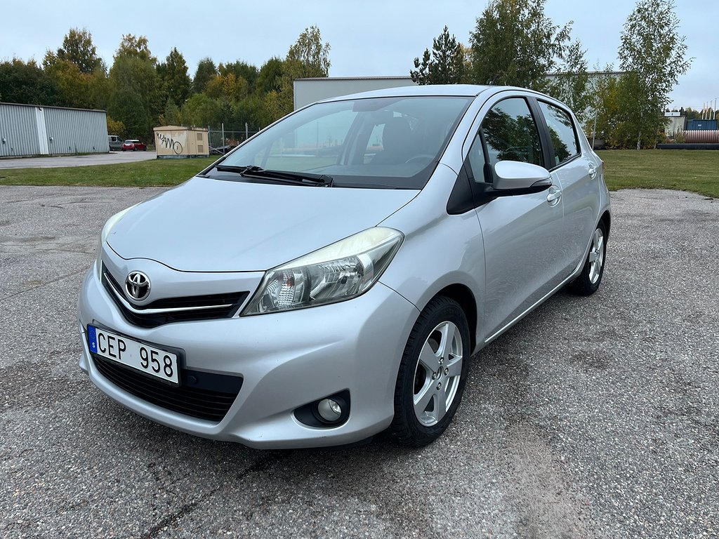 Toyota Yaris 5-dörrar 1.33 Dual VVT-i Active  3,95% ränta 