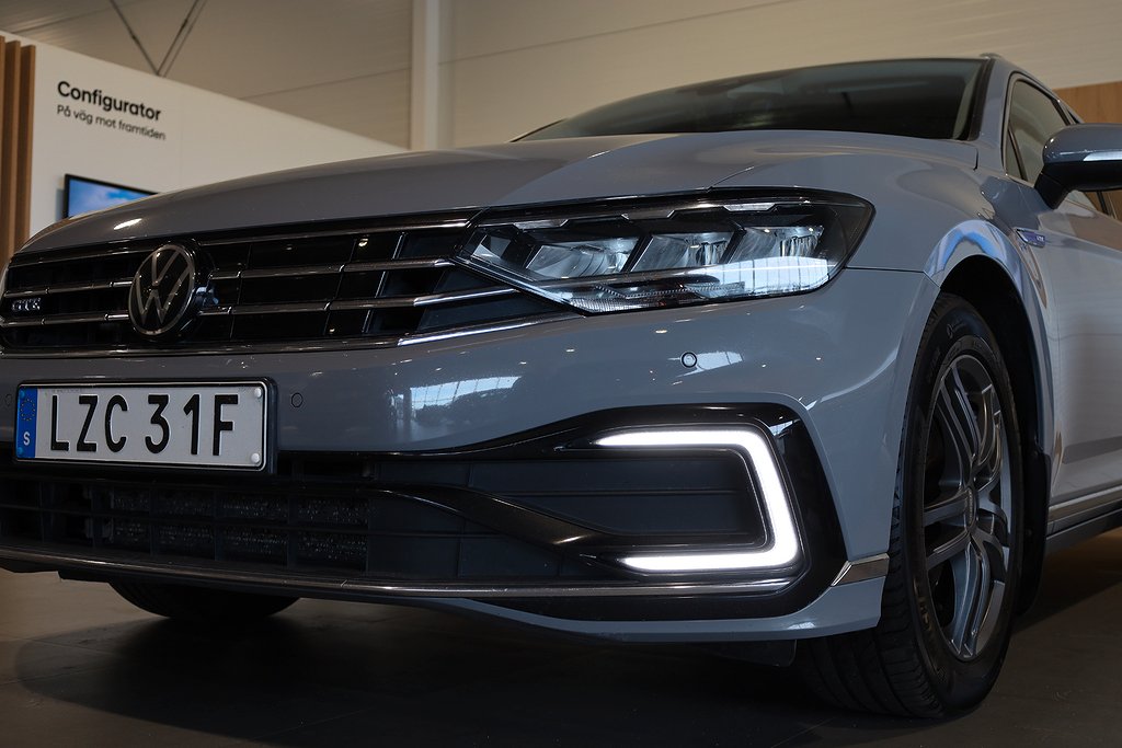 Volkswagen Passat Sportscombi GTE 1.4 TSI Aut Drag Navi Värmare 2022