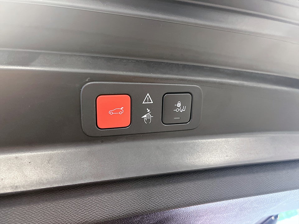 Bild på Peugeot 5008 GT 1.2 PT 130hk Aut 7-SITS B-KAMERA CARPLAY