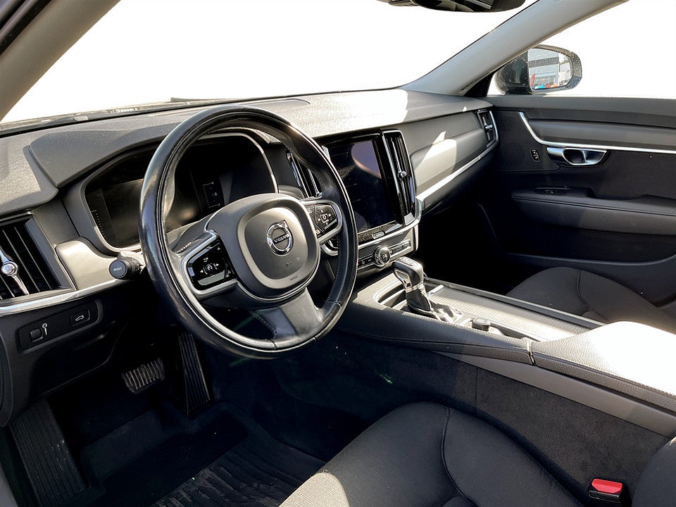 Bild på Volvo V90 Business D3 150hk Aut CARPLAY DRAG