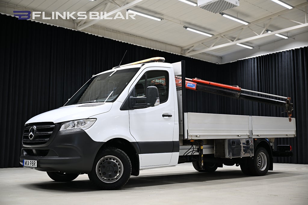 Mercedes-Benz Sprinter 516 CDI 163HK L4 Långflak|Kranbil|3.5ton-dragvikt|Moms