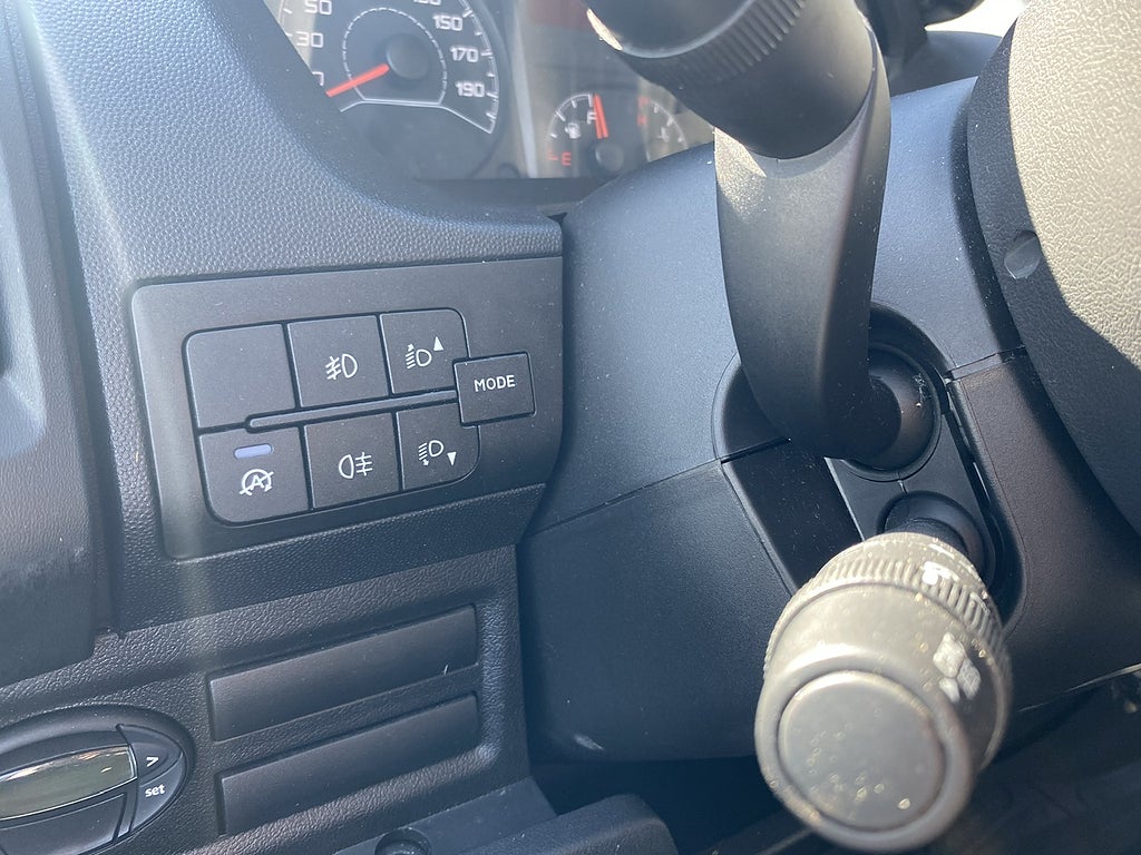 Bild på Peugeot Boxer PRO+ L3H2 335 2.2 BlueHDi 140hk Back-kamera