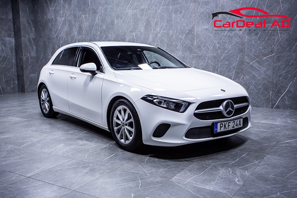 Mercedes-Benz A 180 136hk Base Backkamera CarPlay Läderklädsel