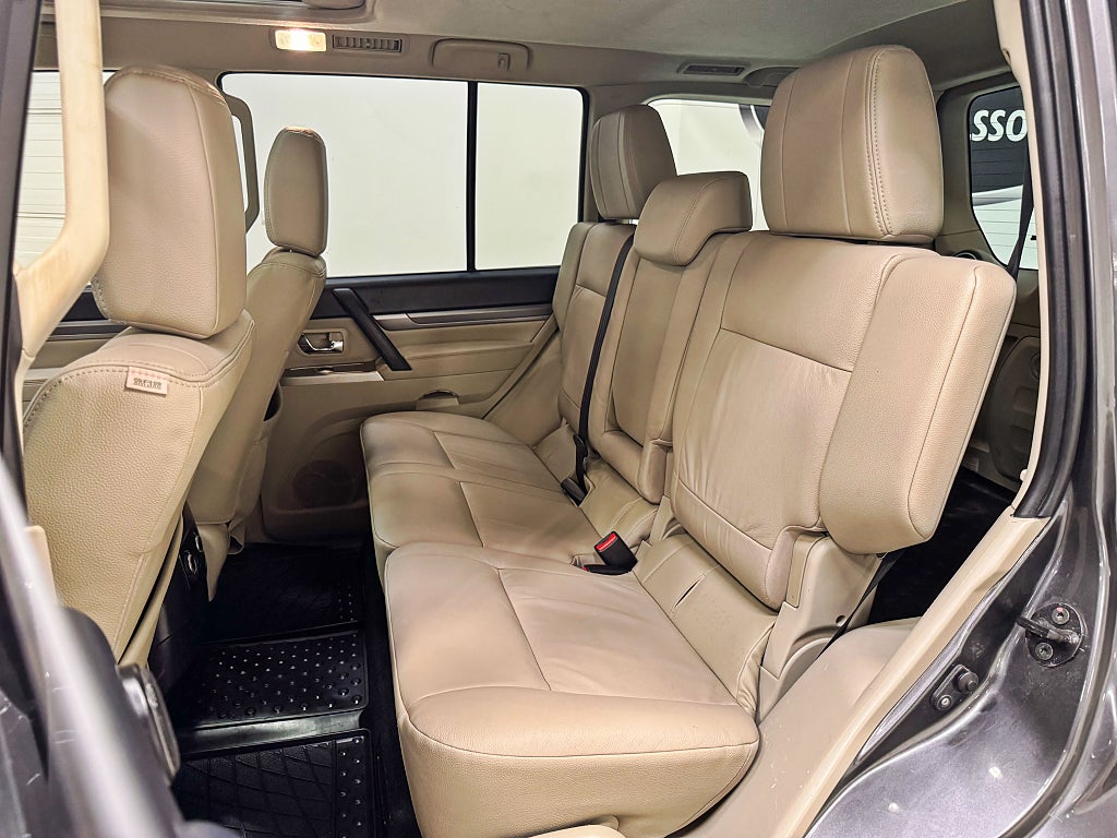 Mitsubishi Pajero 3,2 190Hk 4WD Automat