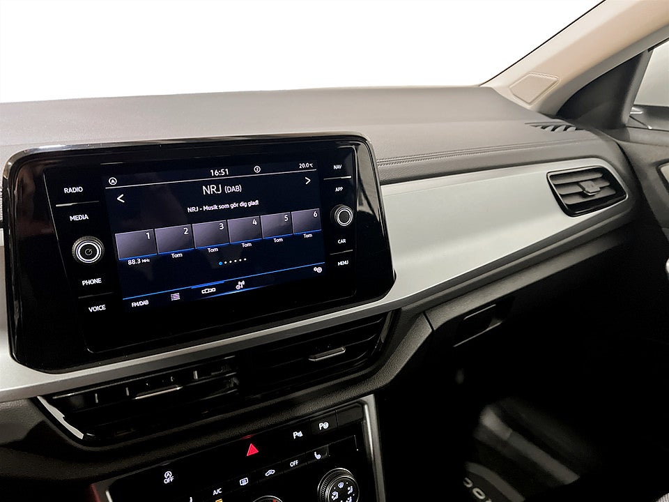 Bild på Volkswagen T-Roc Base 1.5 TSI 150hk Aut - CARPLAY, P-SENSORER