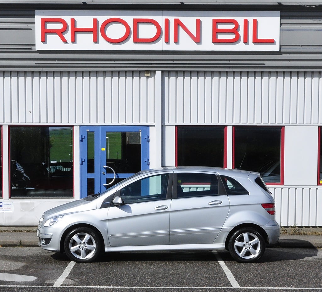 Mercedes-Benz B 180 Bensin AC CD Krompaket Nyservad Nybes