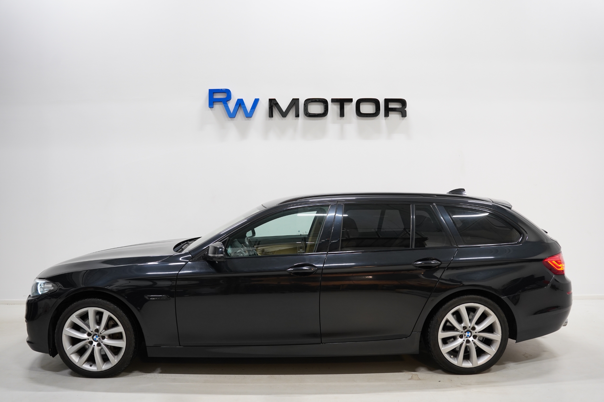 BMW 530 2014, bild 3/10