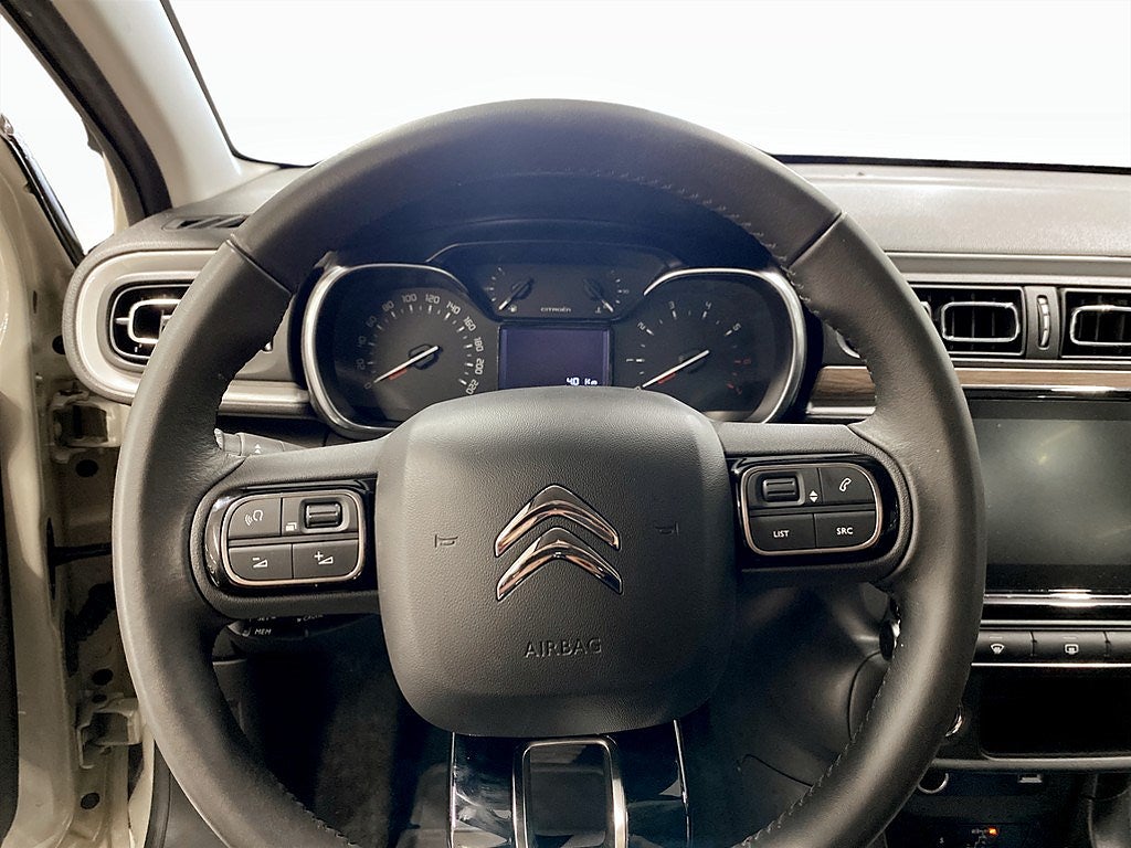 Bild på Citroën C3 Shine 1.2 PT 110hk Aut - CARPLAY,BACKSENSORER