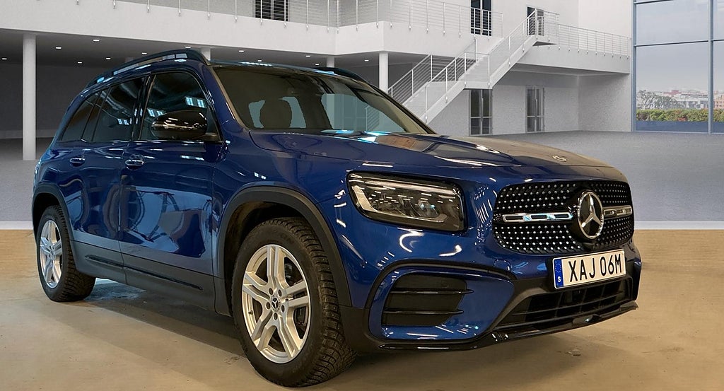 Mercedes-Benz GLB 200 AMG Line Premium 7 sits Värmare Glastak Drag - bild 14