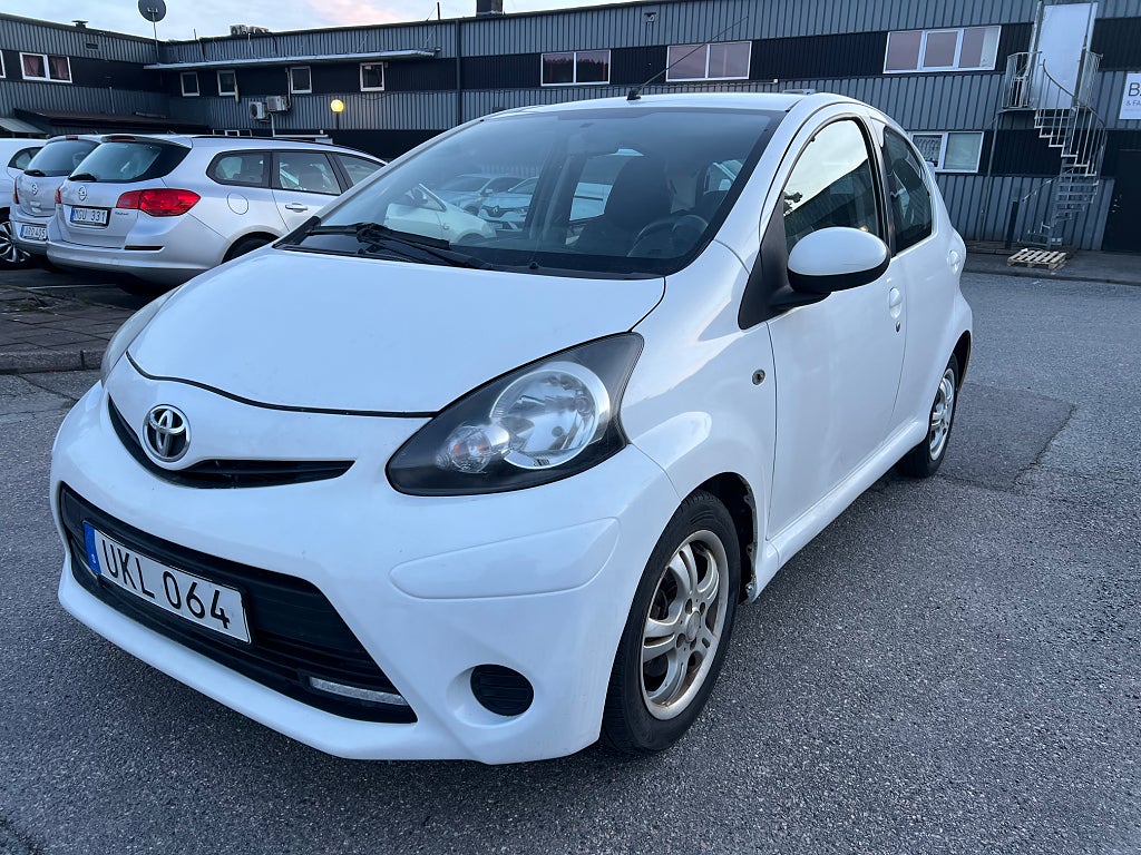 Toyota Aygo 5-dörrar 1.0 VVT-i Euro 5